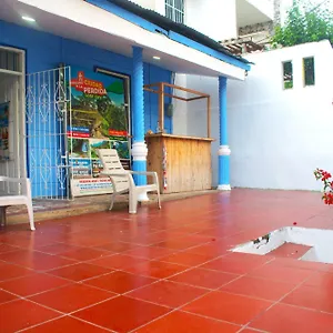  Albergue Hosting And Travel Services 420